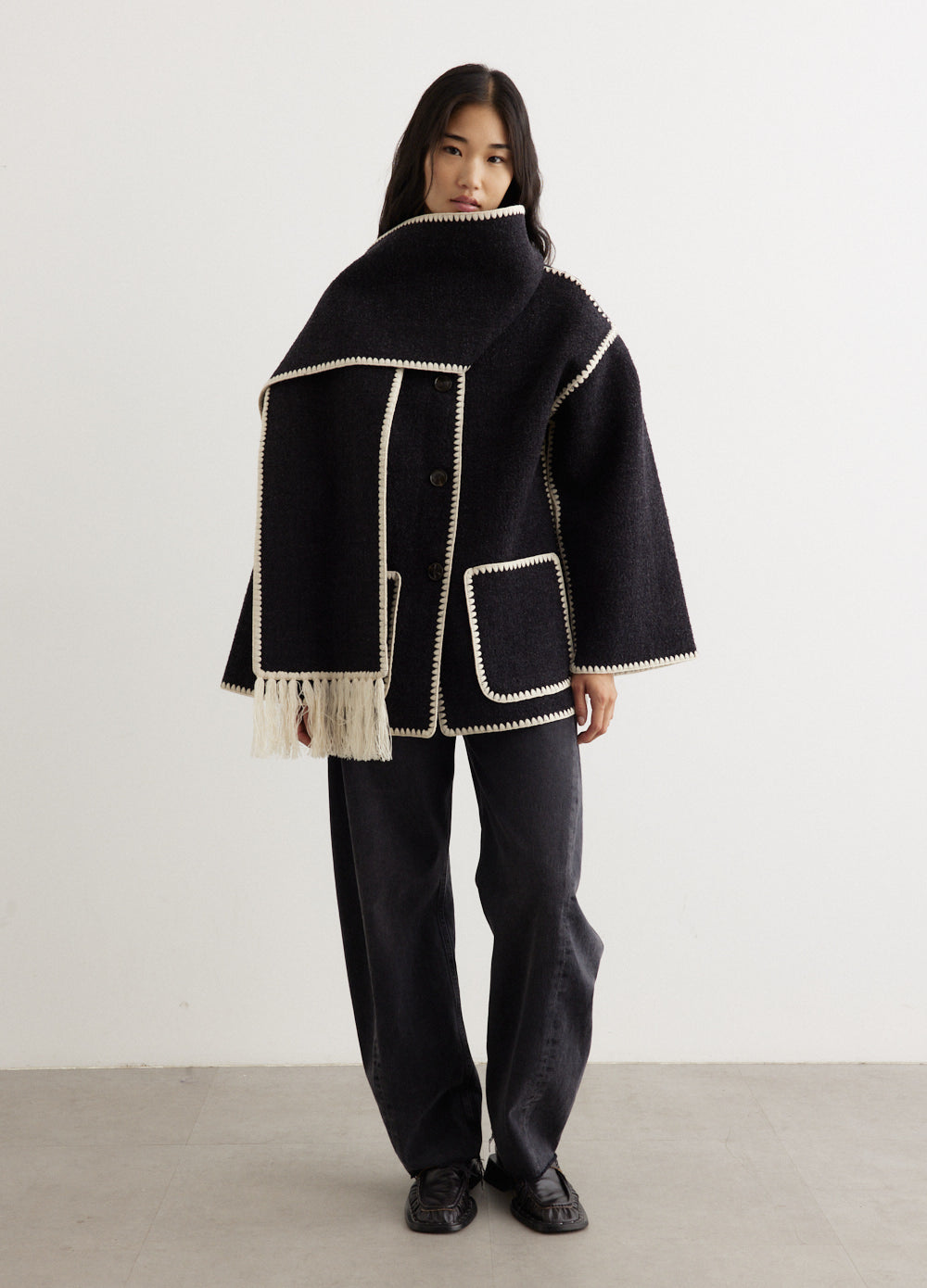 新品未使用　タグ付　SMOKE FLOWER SCARF JACKET Embroidered Scarf Jacket