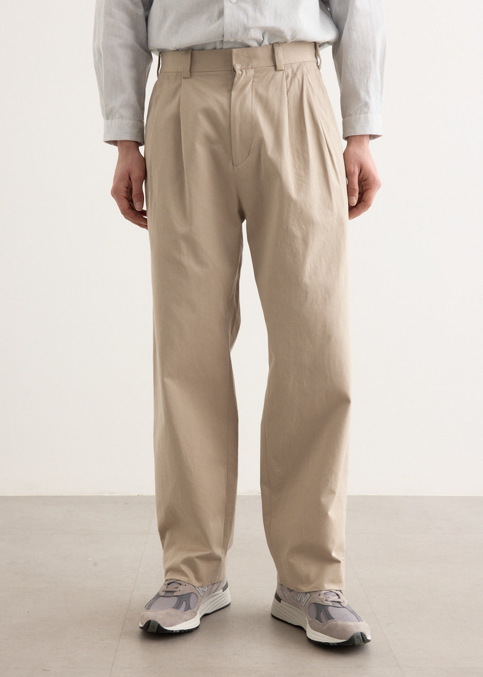 Chino Cloth Two Tuck Straight Pants