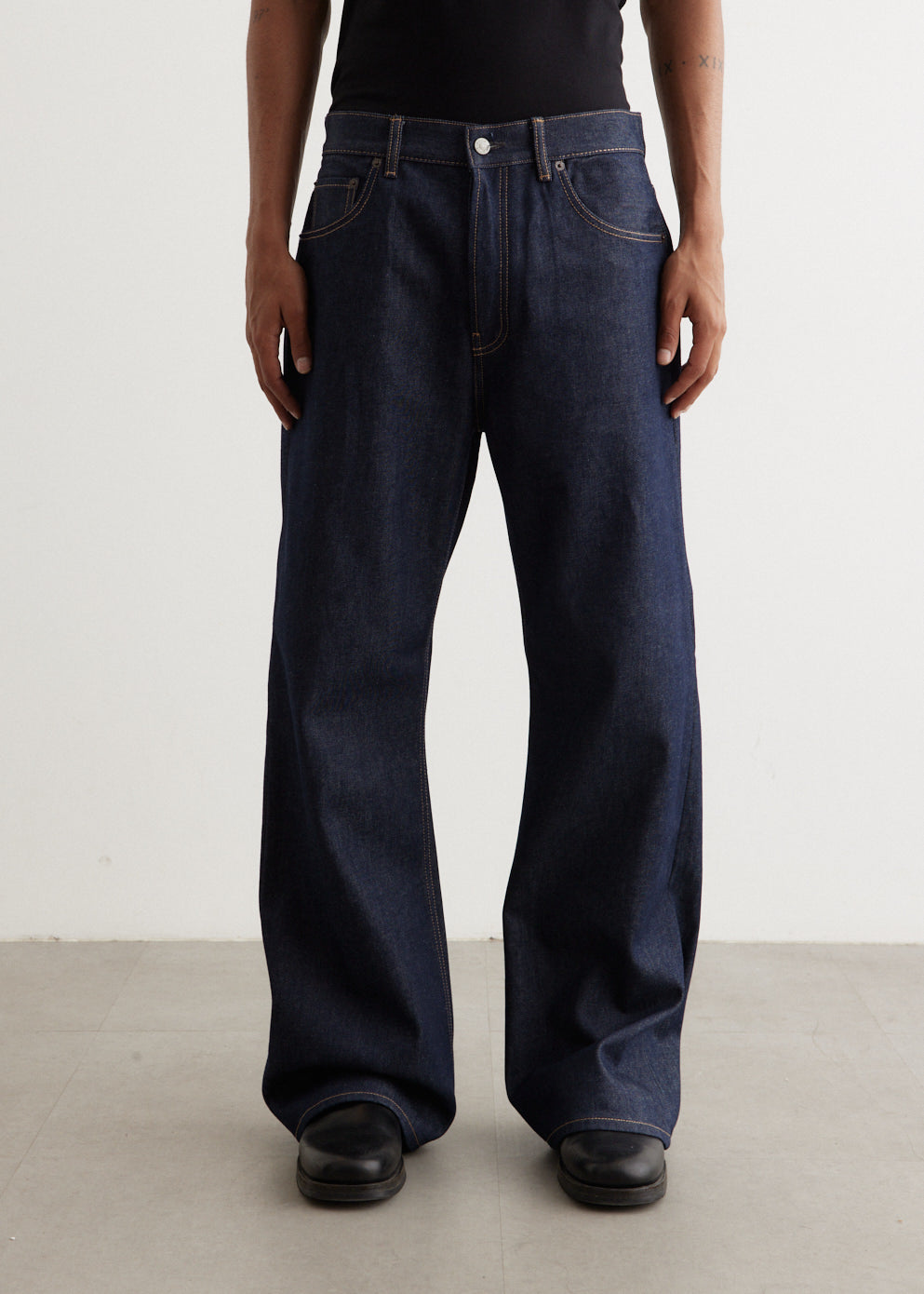 2021M New Raw Jeans - Main Image