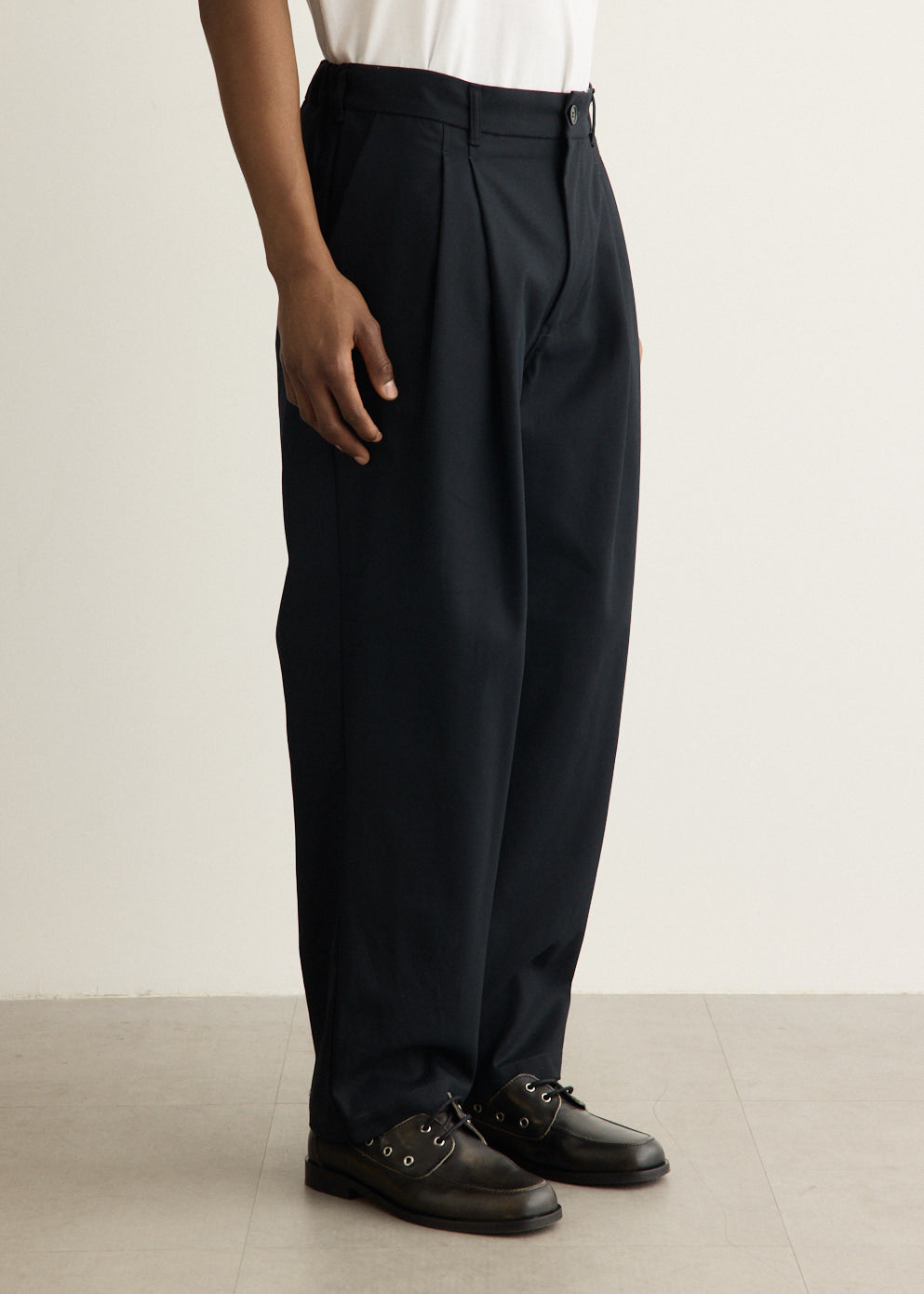 Deep Tuck Pressed Pants