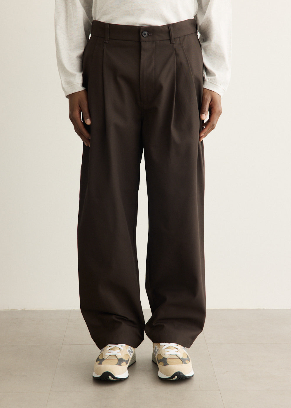 Deep Tuck Pressed Pants