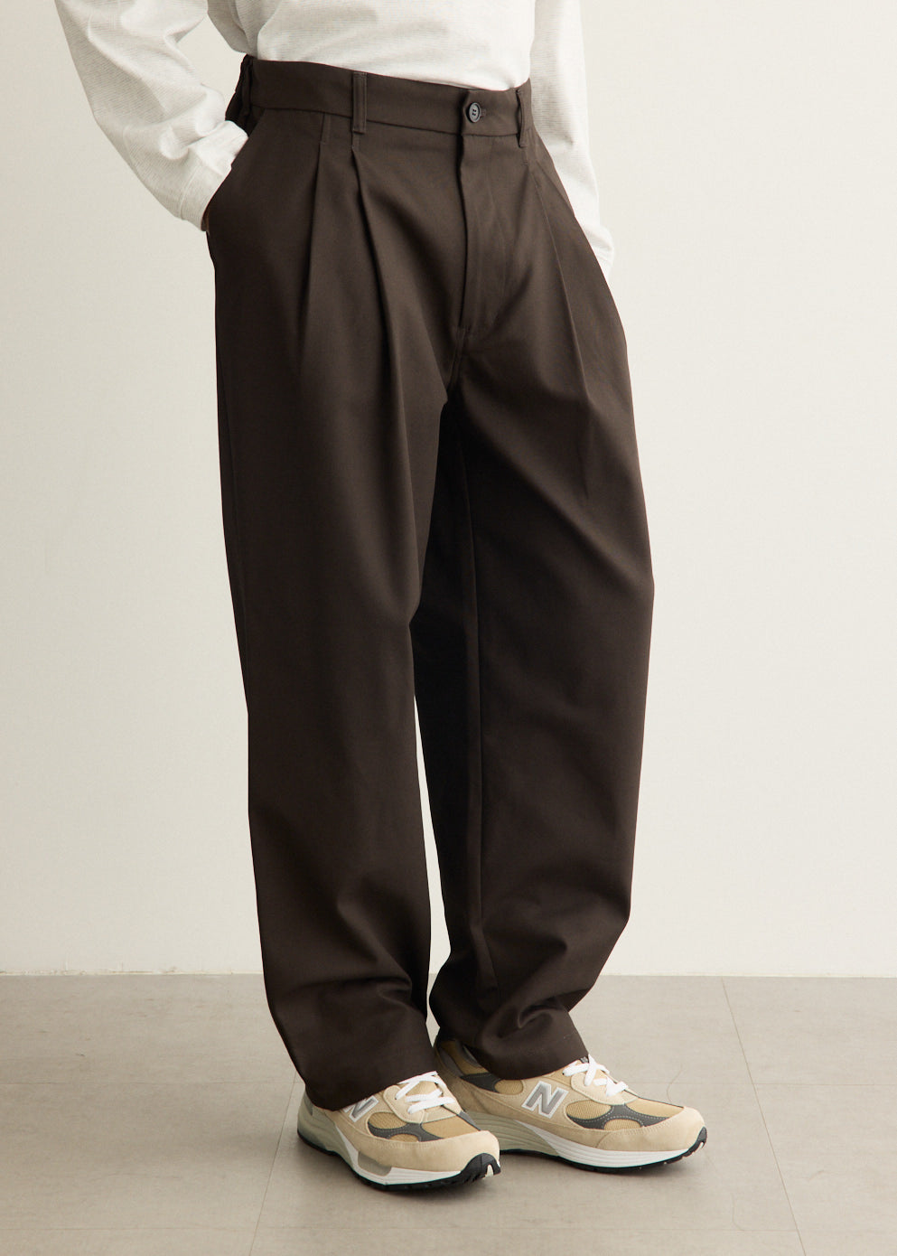 Deep Tuck Pressed Pants