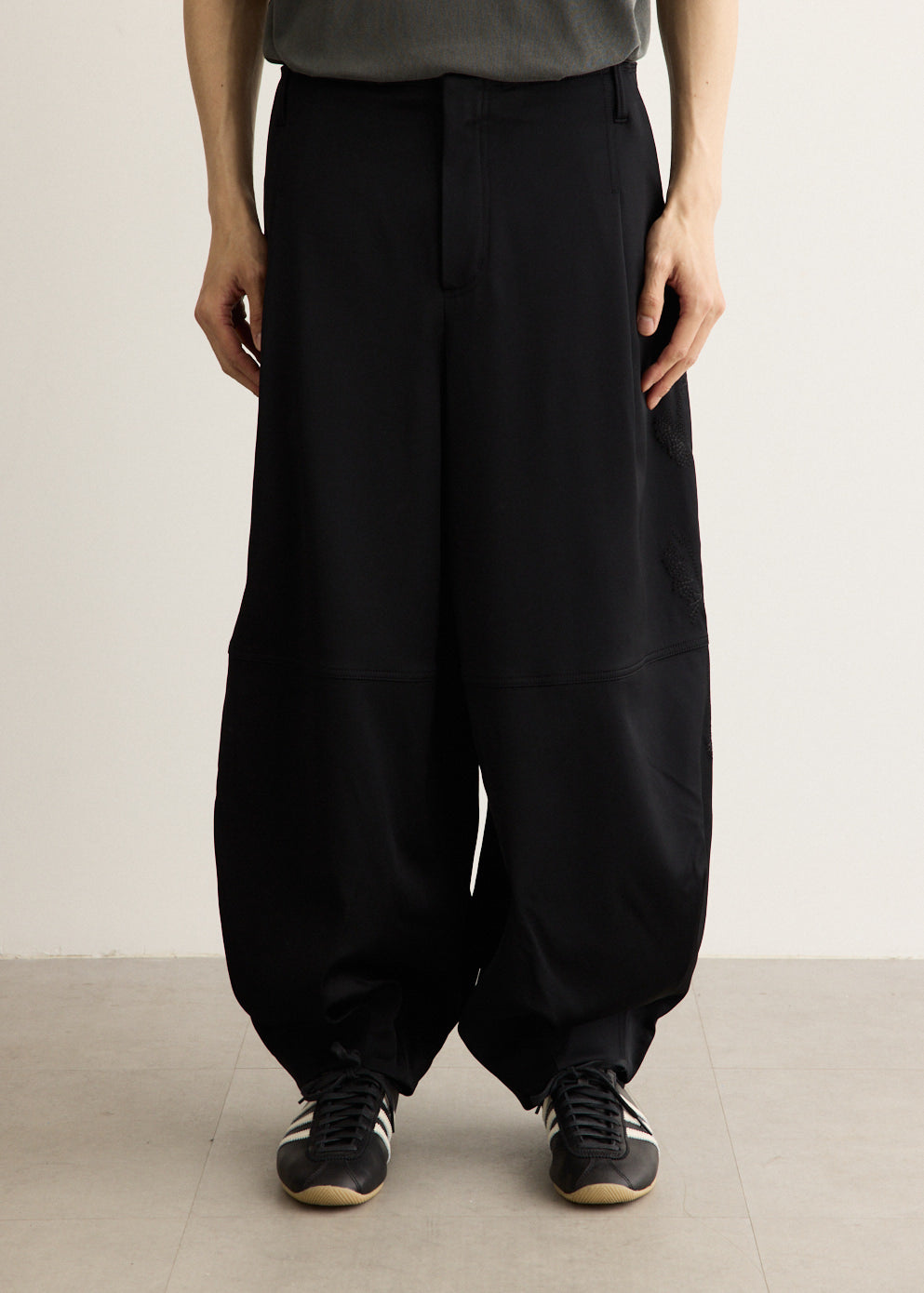 Baloon Fit Slacks