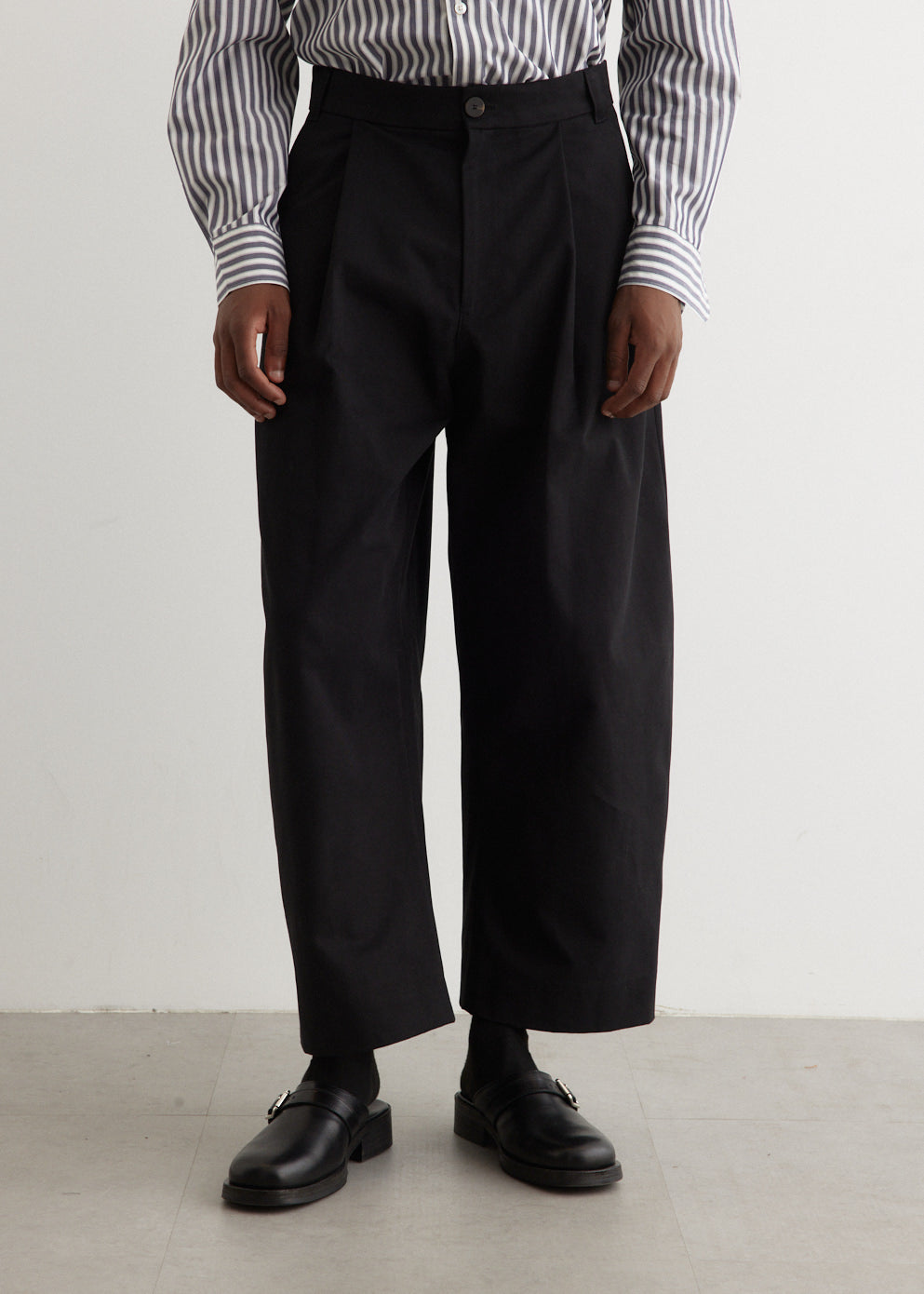 STUDIO NICHOLSON - 【残りわずか】Deep Pleat Volume Pant