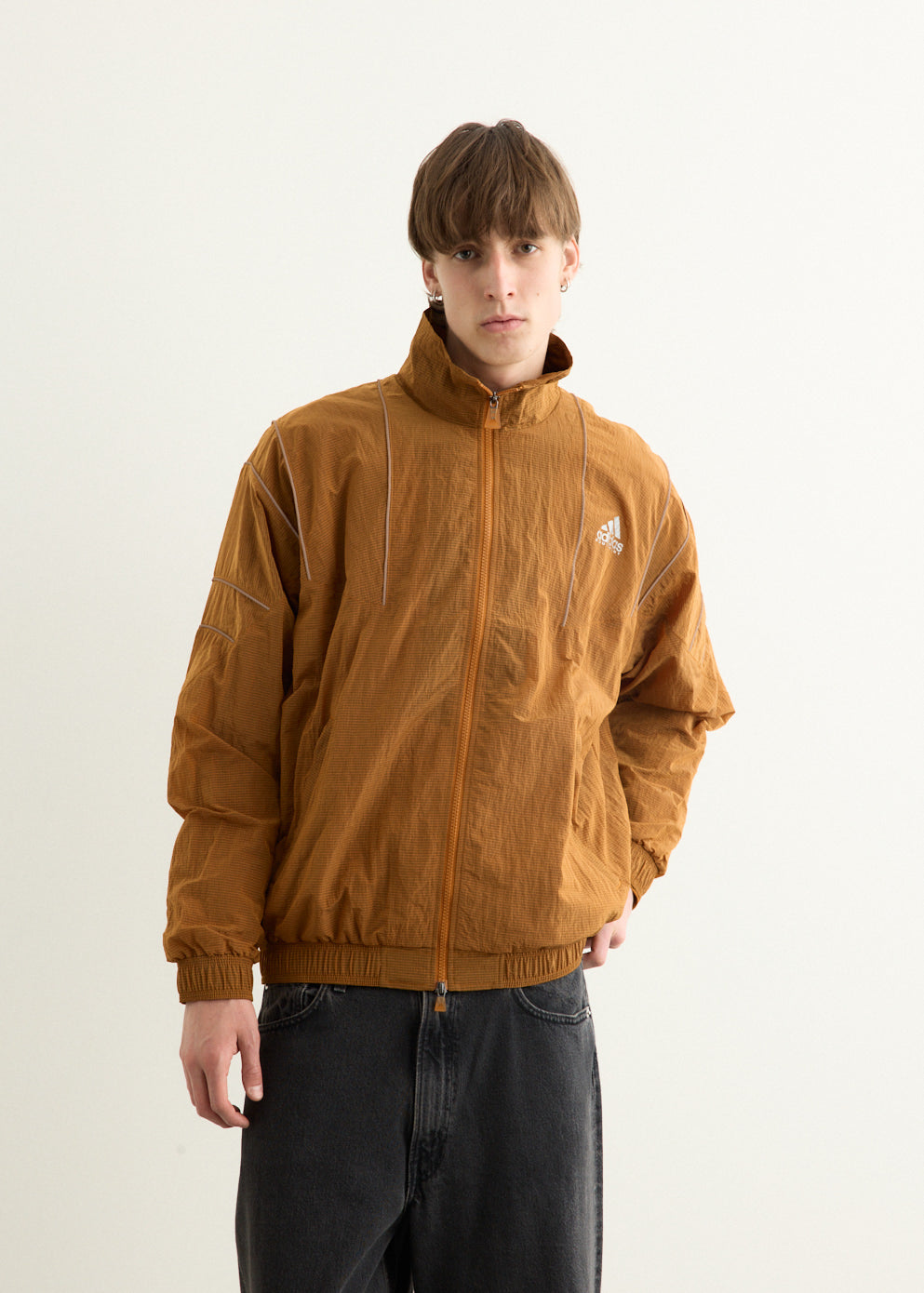 Equipment Track Top Equipment Track Top