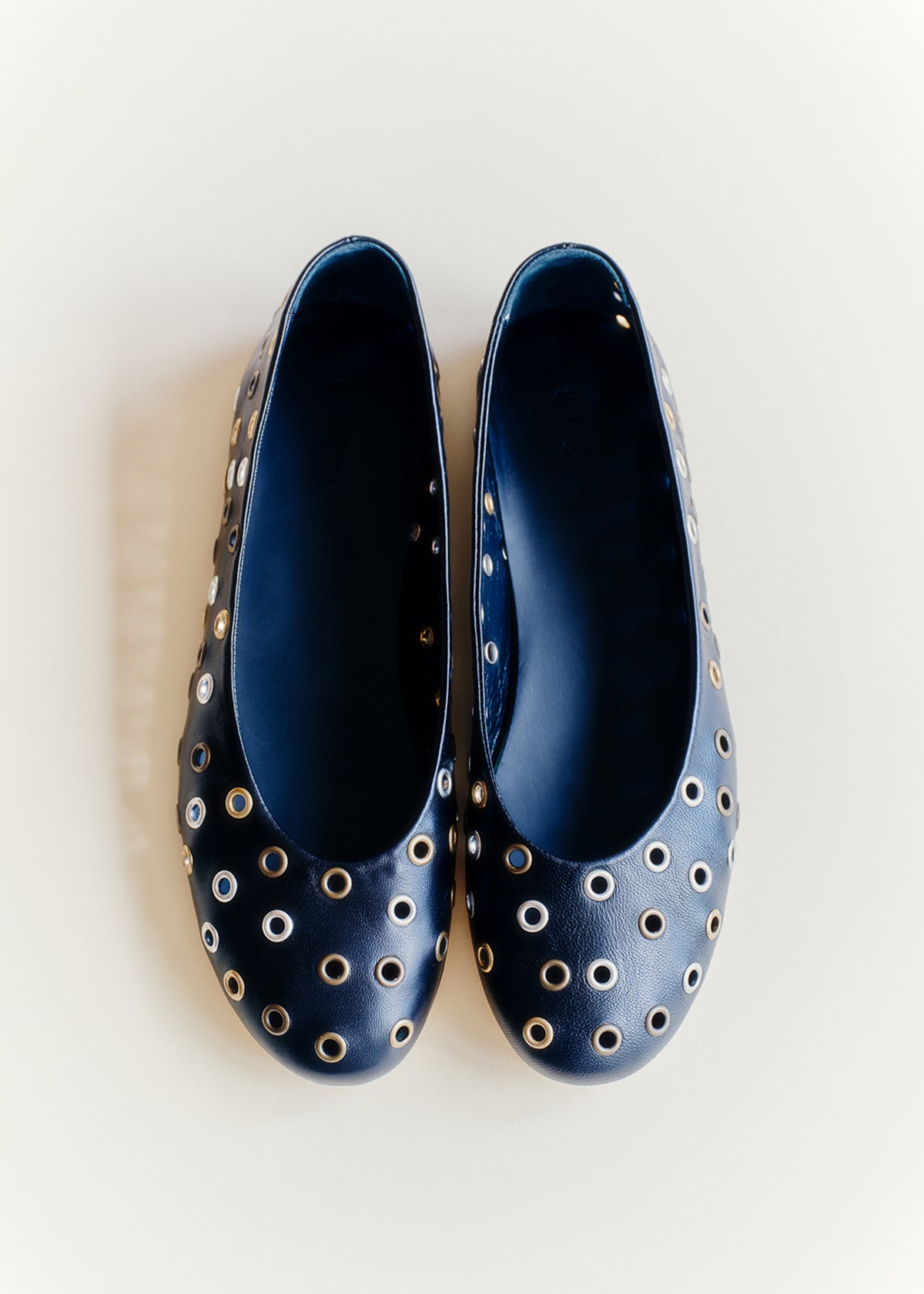 Bailarina Eyelets Flats