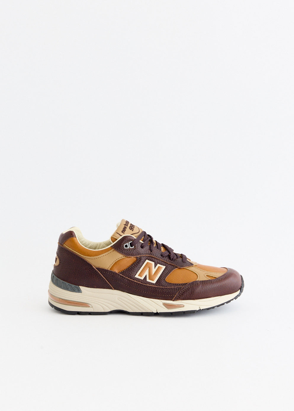 2/5発売｜New Balance 991V1 Made in UK "Chocolate Plum/Caramel Cafe"｜抽選/販売/定価情報  | スニーカーダンク New Balance M991v1 チョコレートプラム