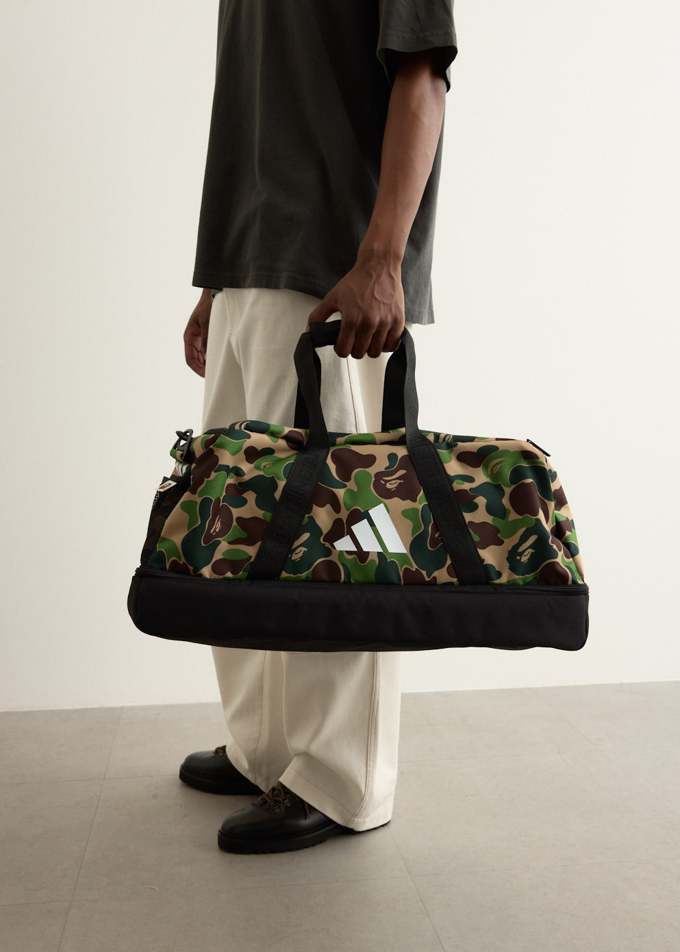 旅行かばん・小分けバッグ BAPE DUFFLE BAG adidas BAPE DUFFLE BAG - メルカリ