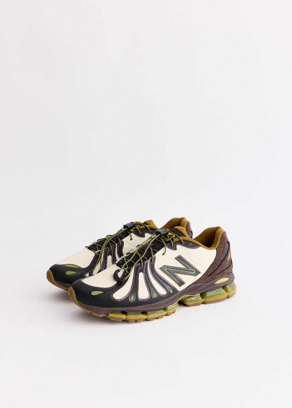 1890 'Garnet White' Sneakers