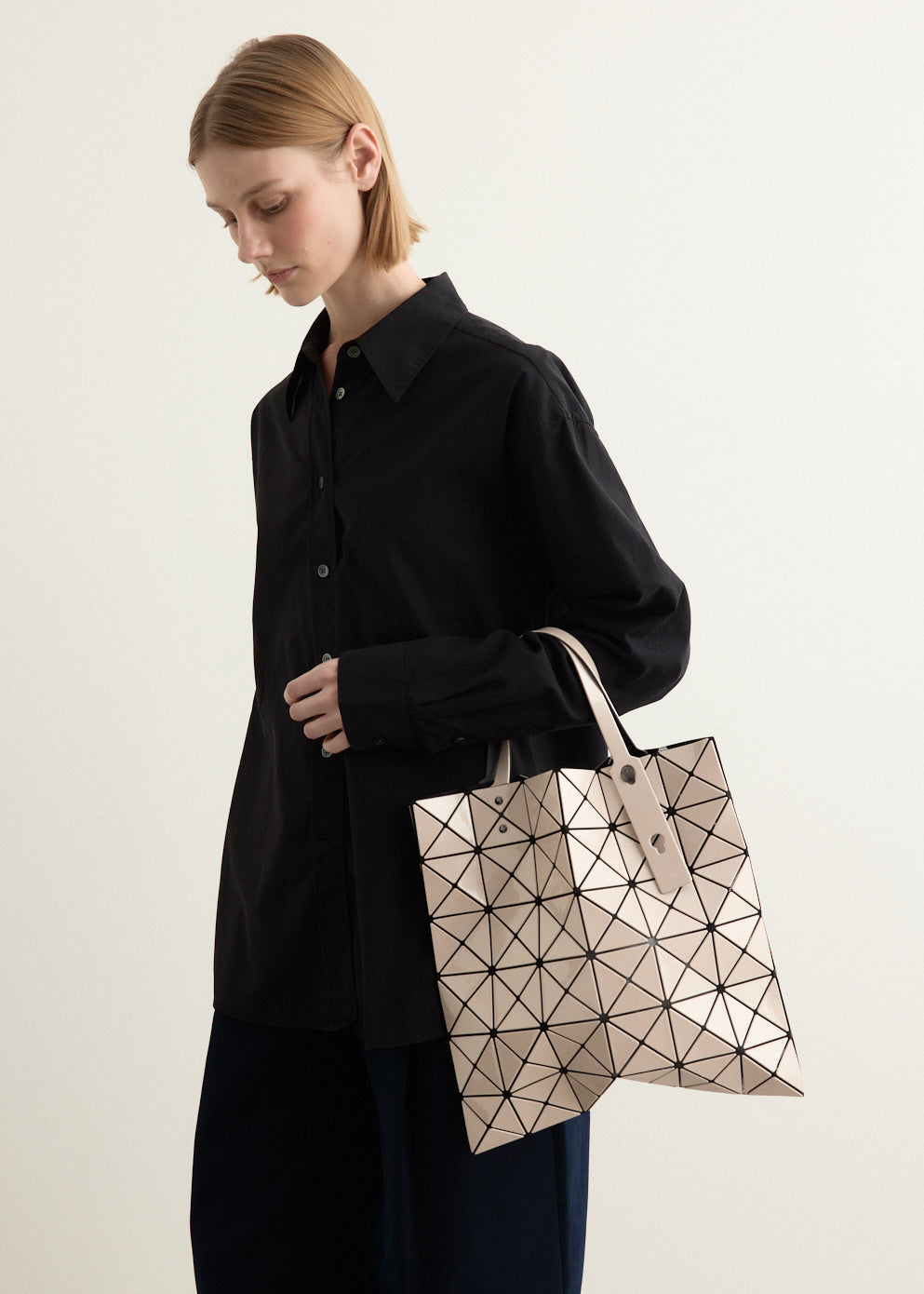 新品未使用 BAO BAO ISSEY MIYAKE◆LUCENT LUCENT ONE-TONE – ISSEY MIYAKE ONLINE STORE