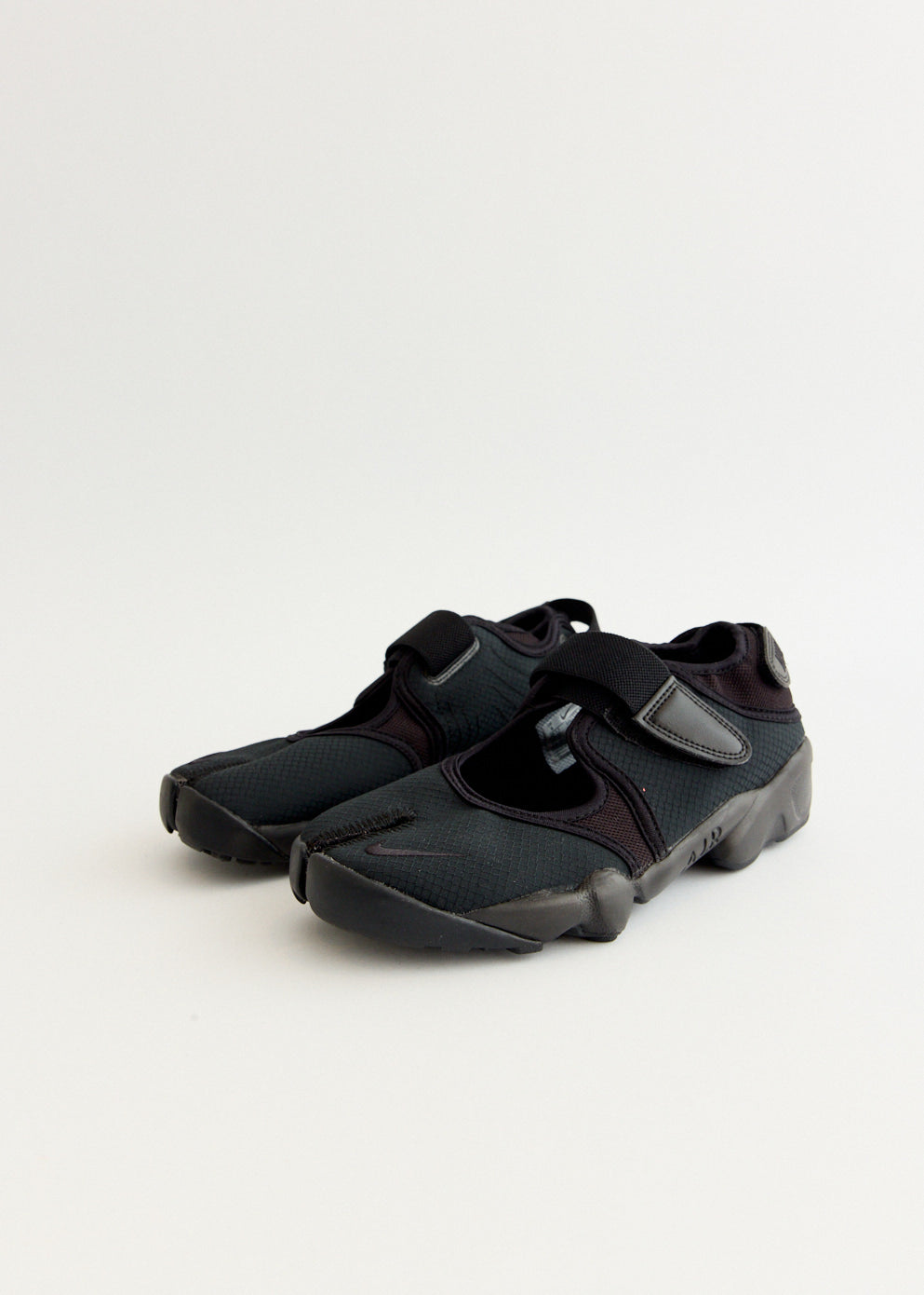 Women's Air Rift Breathe 'Black' Sneakers