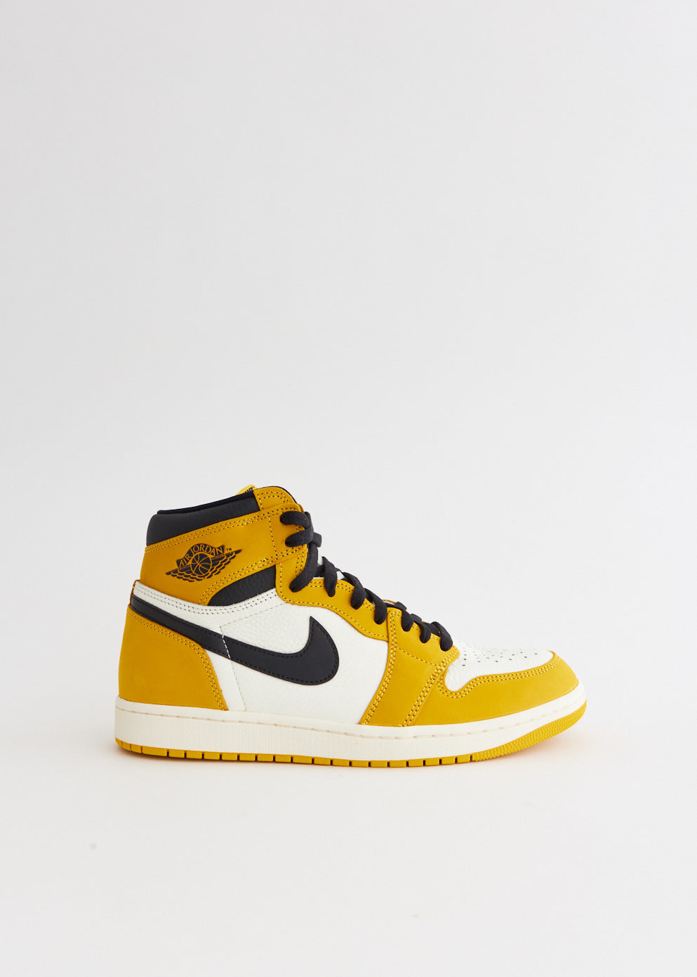 Air Jordan Retro High OG 'Yellow Ochre' Sneakers