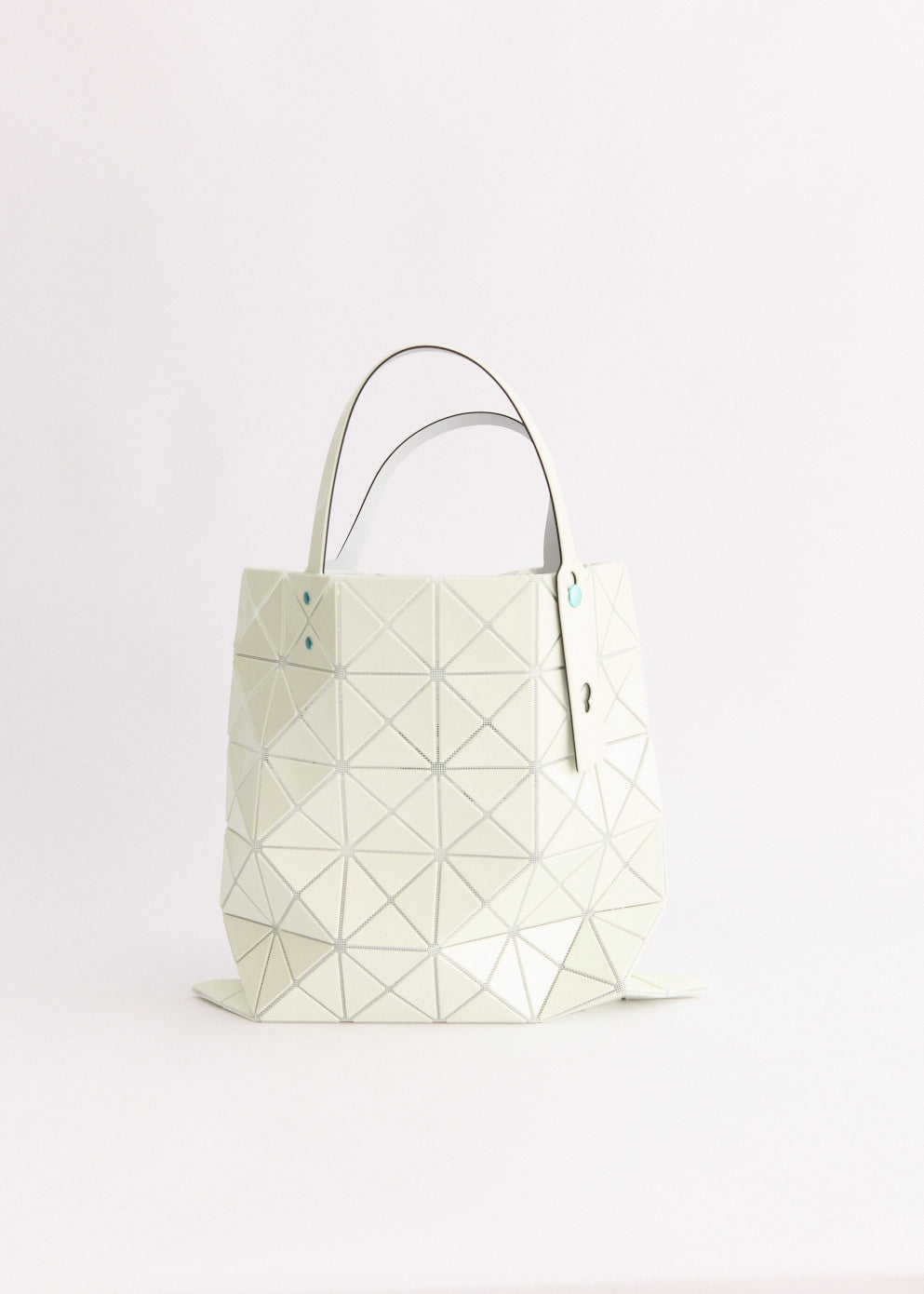 【6/30まで出品】BAOBAO LUCENT LLIC ホワイト 白 Lucent One-Tone 6 X 6 Bag