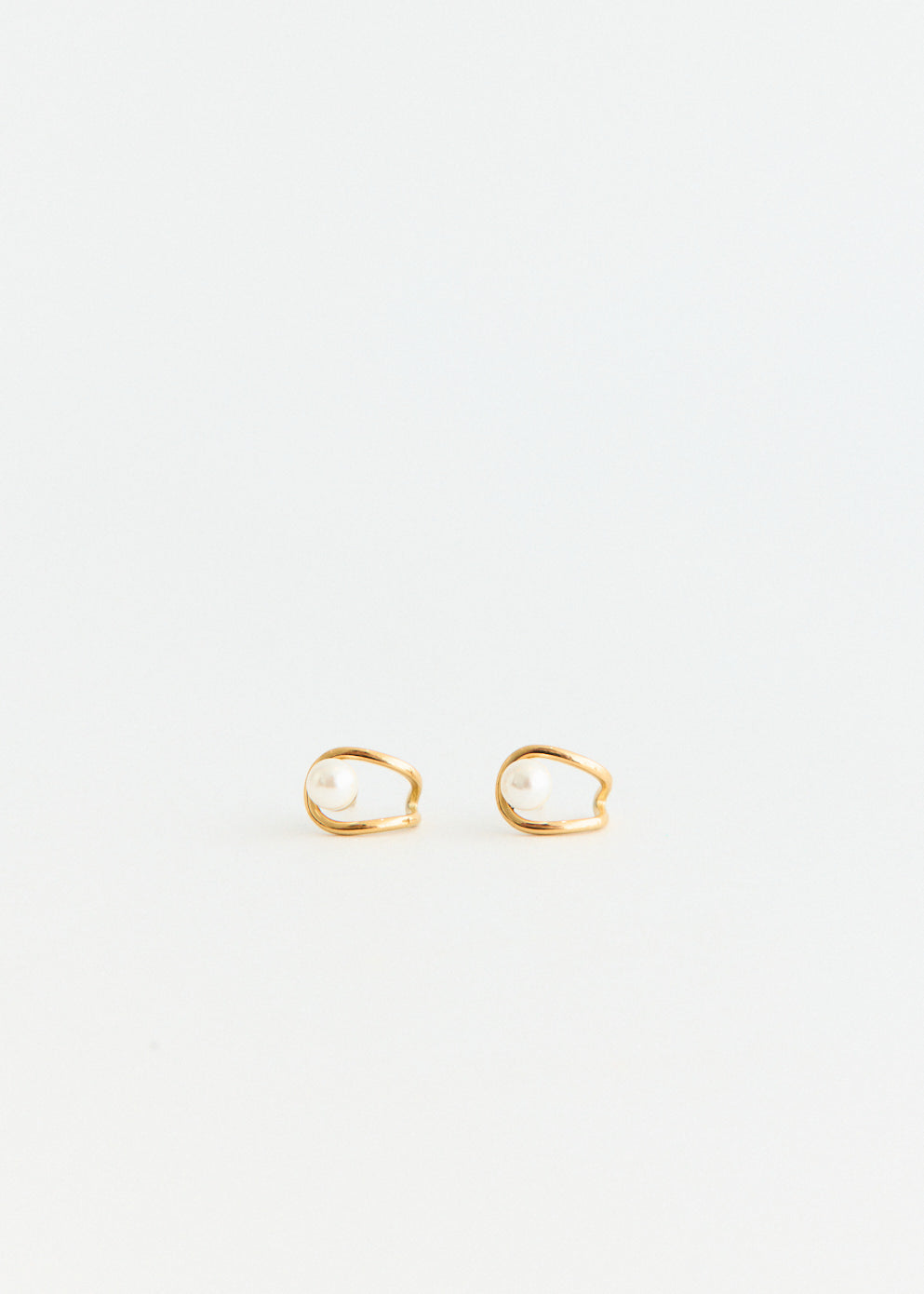 Palia Single Stud Earrings