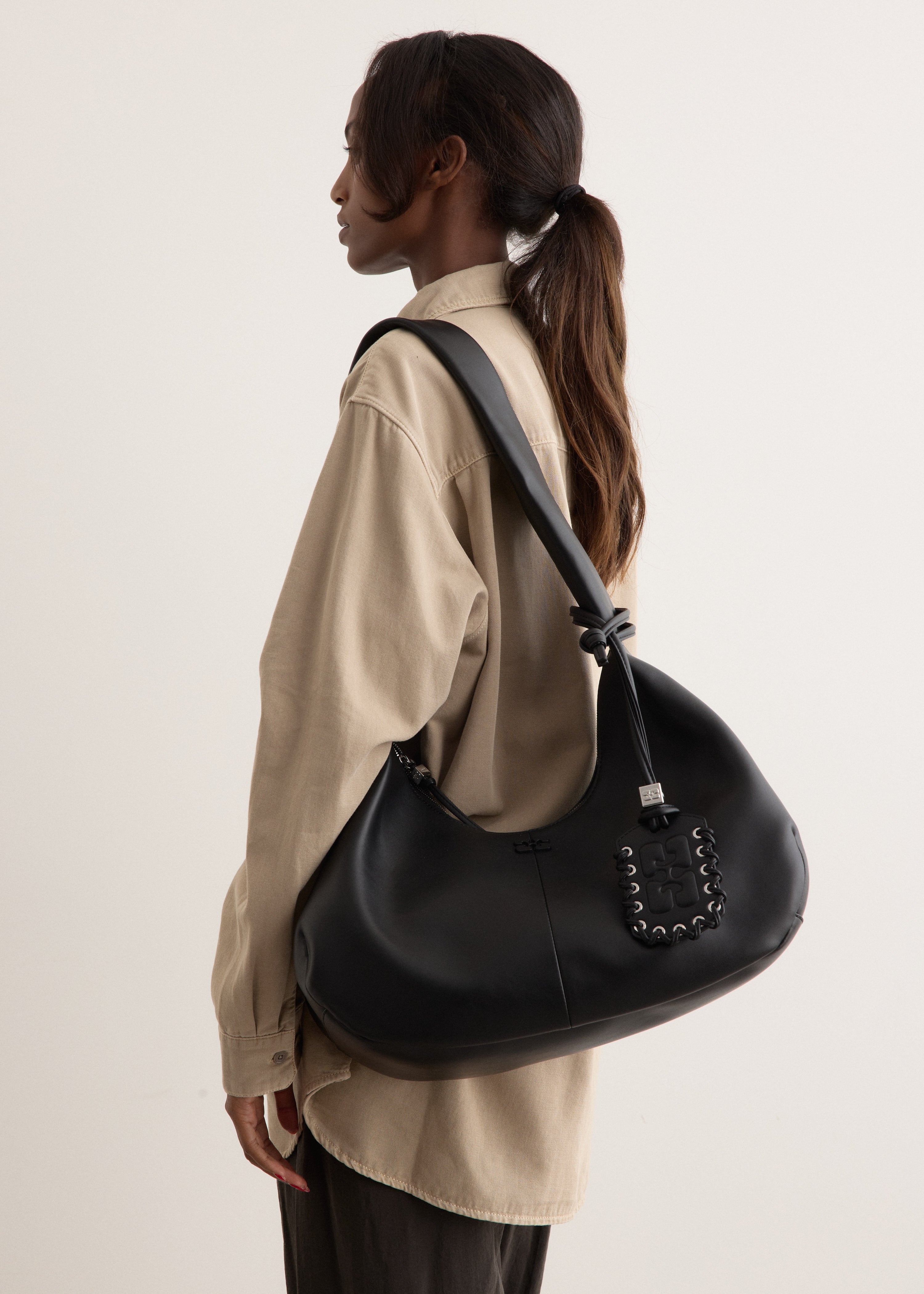 GANNI｜ (Black Medium Hobo Bag (A6837 099)) Black Black Medium Hobo Bag | GANNI US