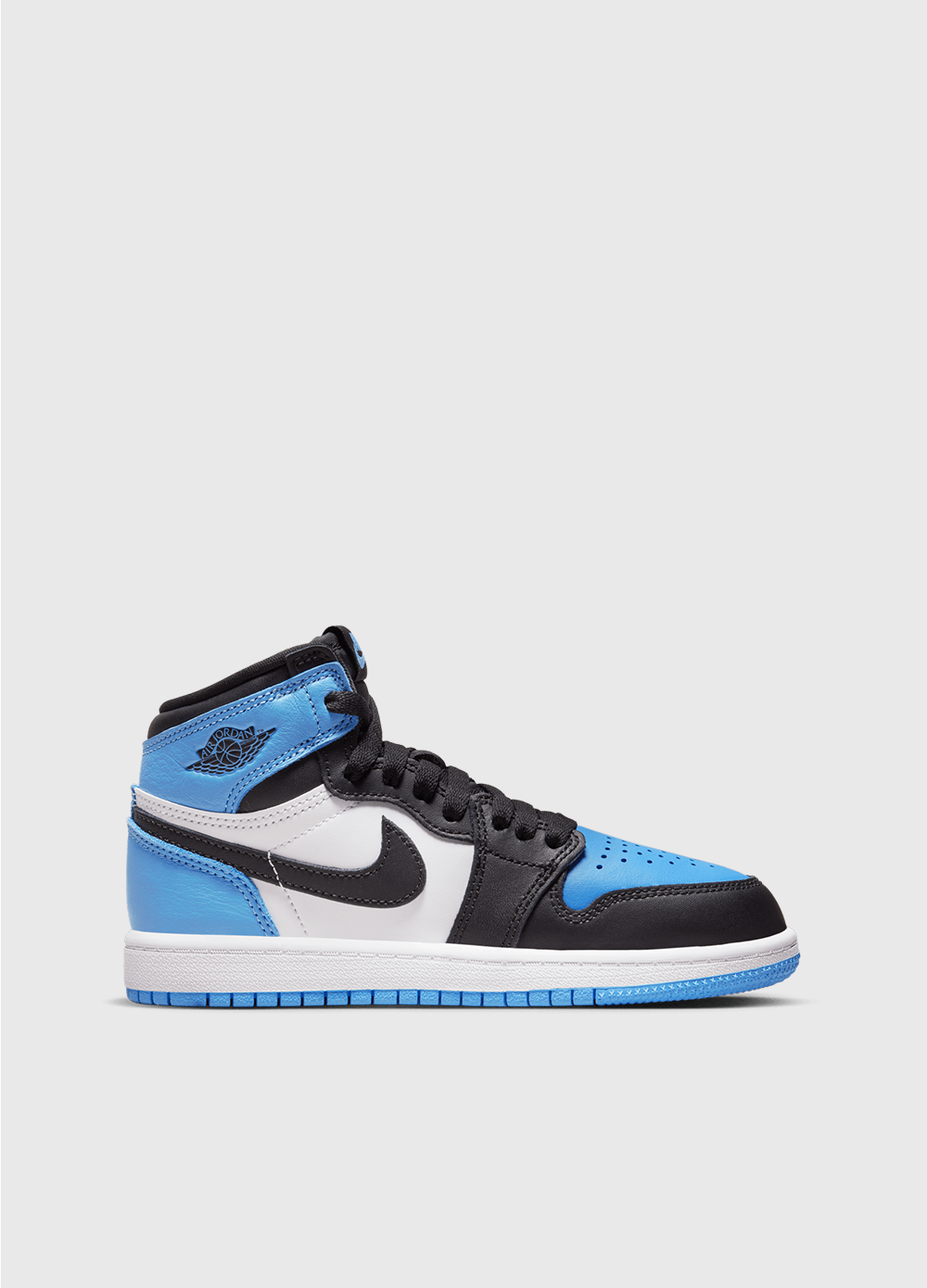Air Jordan 1 Retro High OG UNC Toe Sneakers PS