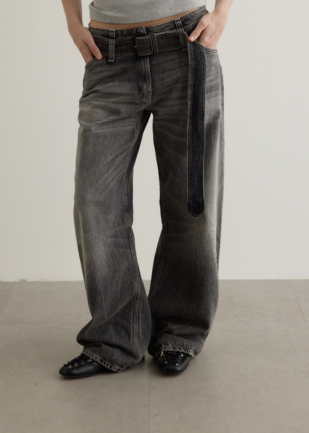 Belted Jeans