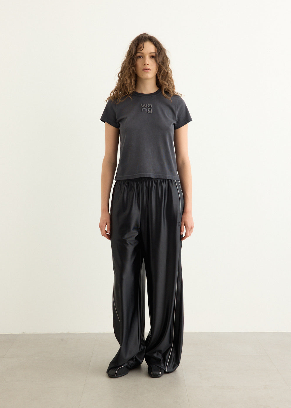 Mid-Rise Trackpants With Reflective Piping