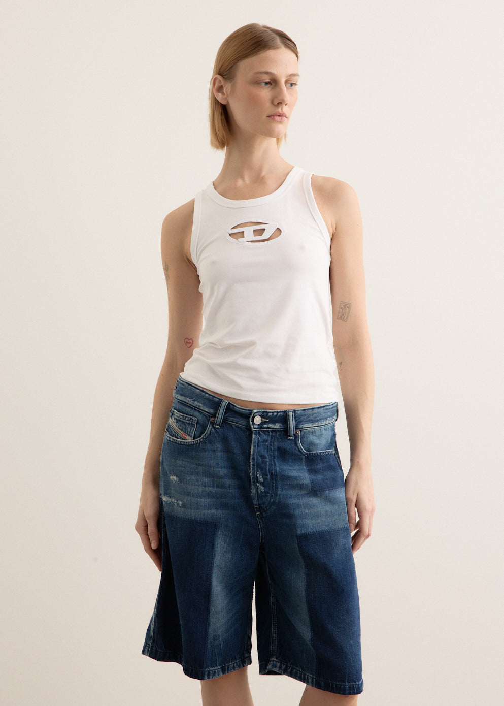 y2k❤️ DIESEL T-lynys タンクトップ オーバルD ロゴ T-LYNYS-OD Tank top with cut-out Oval D logo｜ブラック