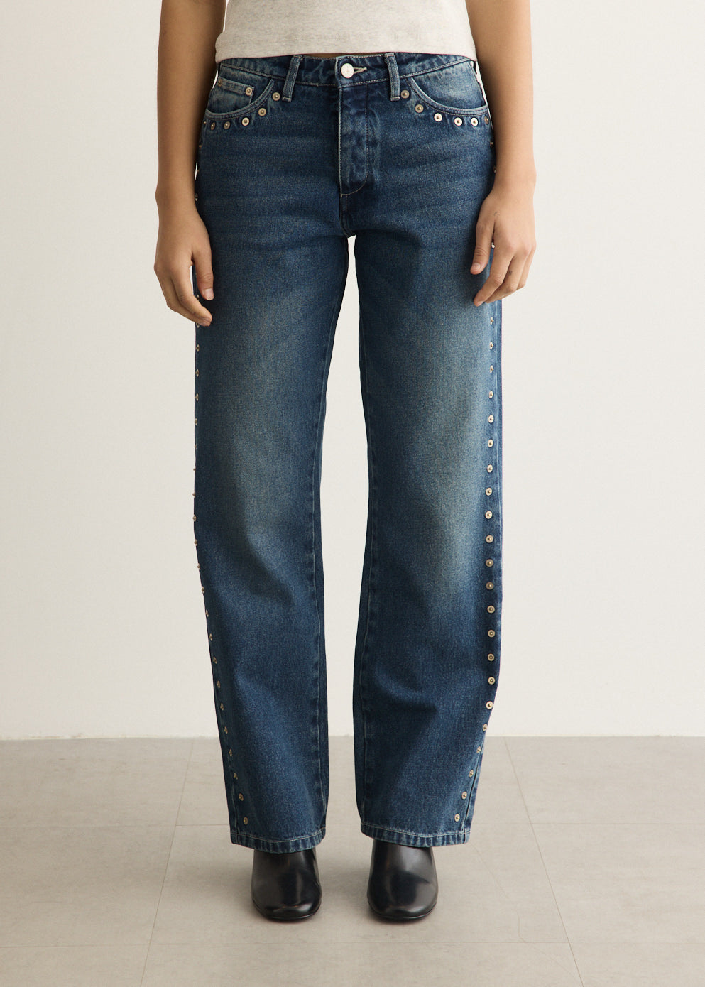 Crowd Jeans