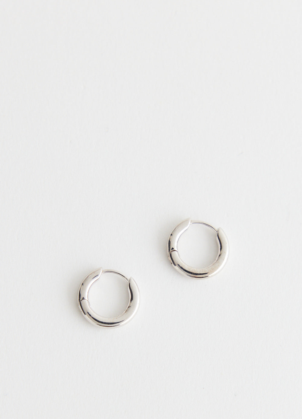 ピアス Round Hoop One Touch Earrings #7114 Round Hoop One Touch Earrings