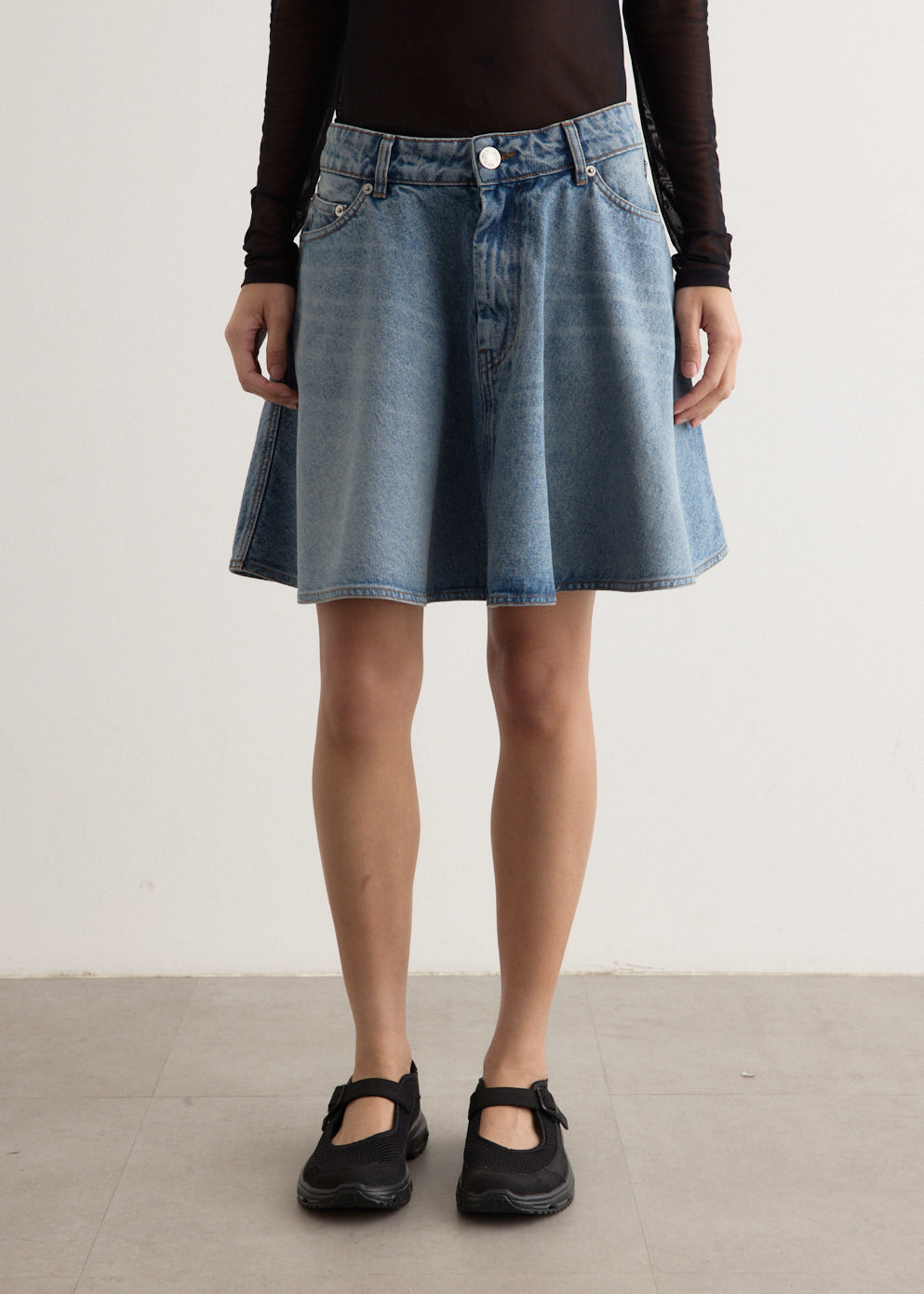 AMI｜SKIRTS (FSK037 DE0046 480) AMI PARIS Denim skirt in 480 used blue