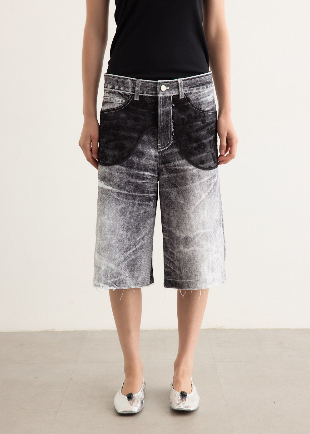 ★ANDERSSON BELL★ Lace panel white denim shorts apa794w(WHI Lace Panelled White Denim Shorts