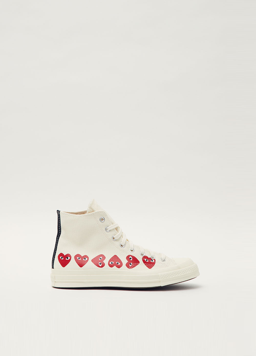Comme des garcons top converse size 6 quiz