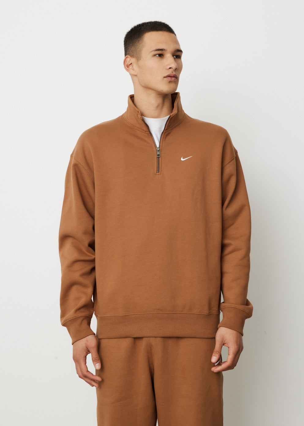 Solo Swoosh Quarter Zip Sweatshirt