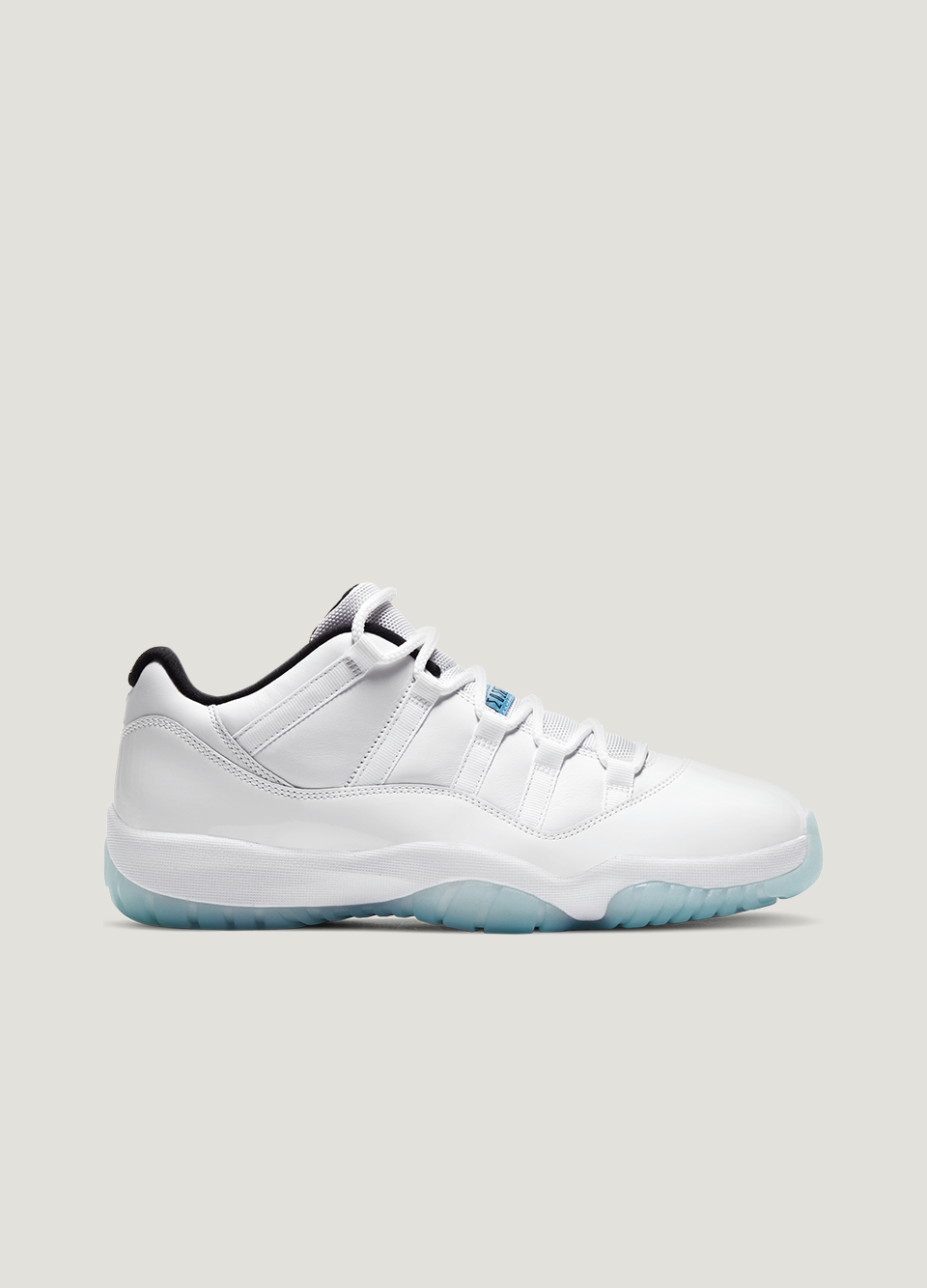 Air Jordan 11 Low Legend Blue
