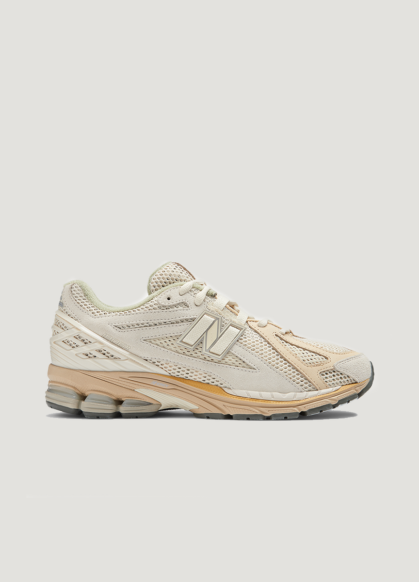 Cream and gold new balance sales
