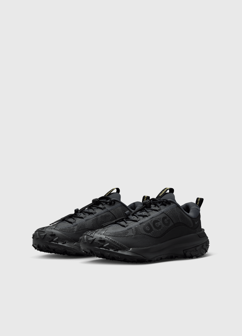 Nike ACG Mountain Fly 2 Low GORE-TEX Sneakers Nike ACG Mountain Fly 2 Low GORE-TEX Sneakers