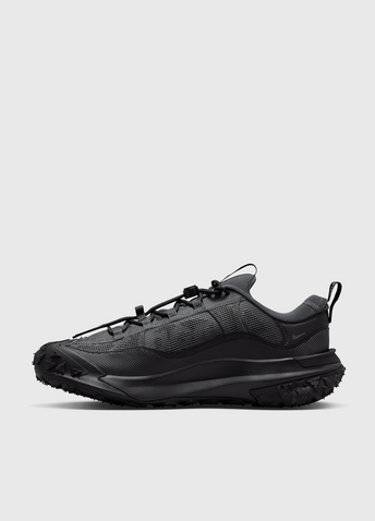Nike ACG Mountain Fly 2 Low GORE-TEX Sneakers Nike ACG Mountain Fly 2 Low GORE-TEX Sneakers