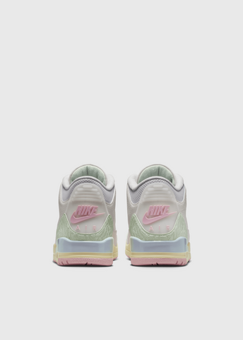 Air Jordan 3 Retro 'Sail and Jade Aura' Sneakers