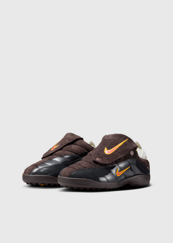 x Kids Of Immigrants T90 'Velvet Brown' Mules