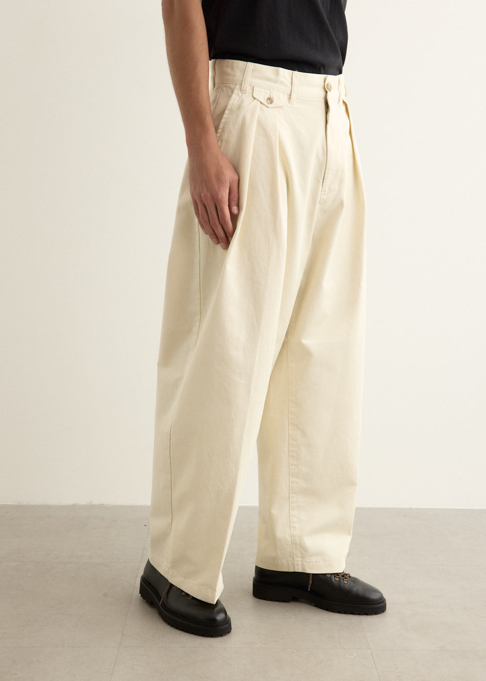 パンツ BEAMS PLUS 2 Pleats Twill Pants x BEAMS Plus Alvy Double Pleat Pants