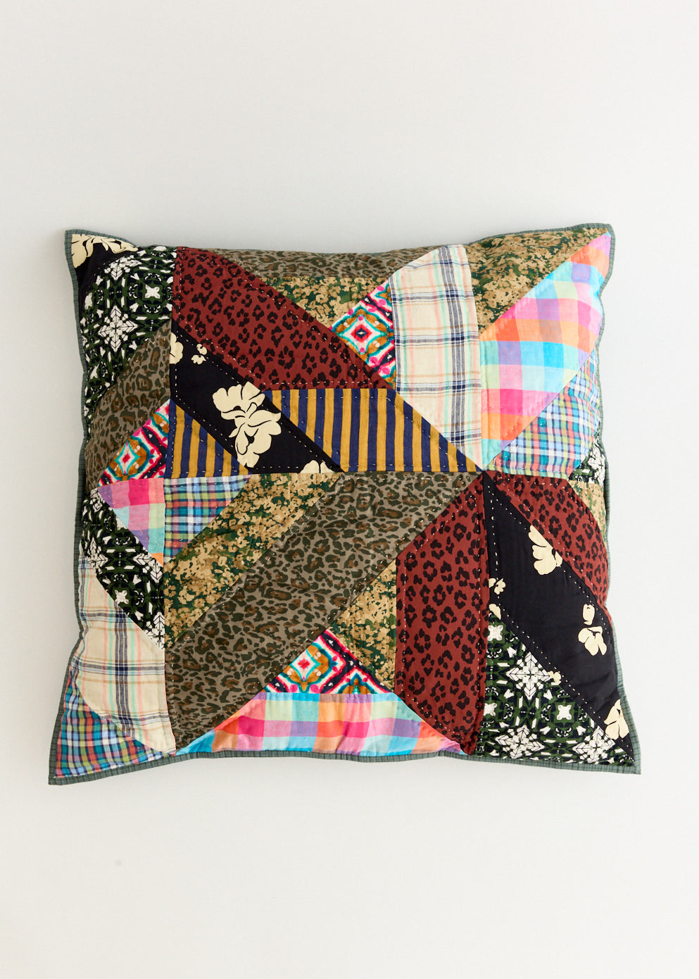 Avenida 4-A Cushion