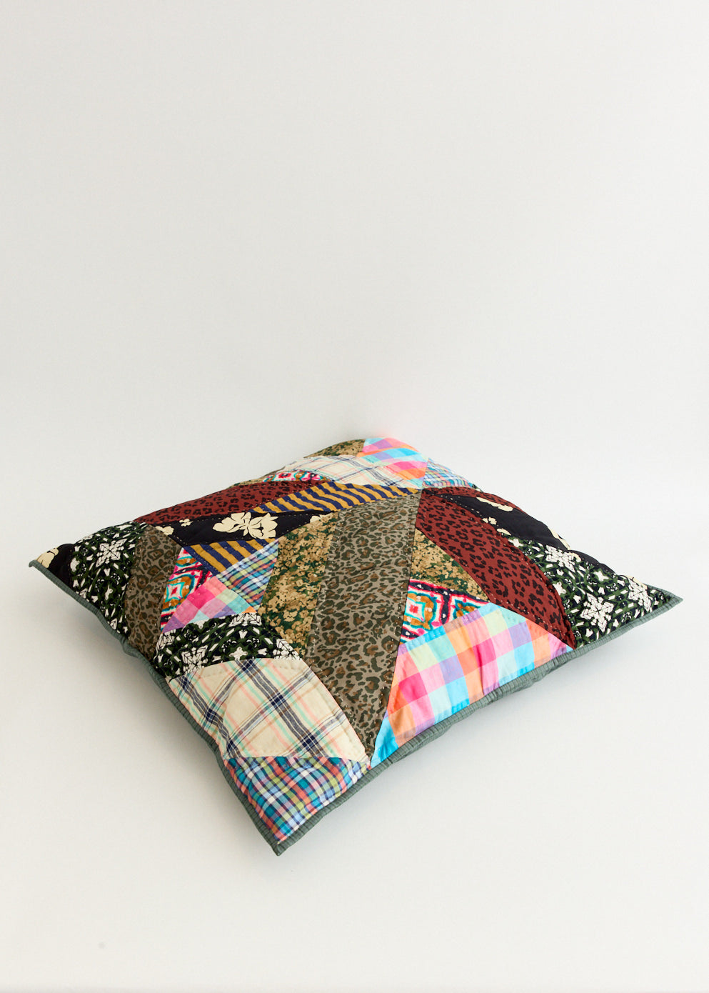 Avenida 4-A Cushion