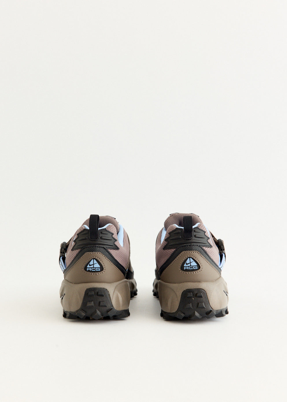 ACG Phassad 'Cave Stone Aluminium' Sneakers