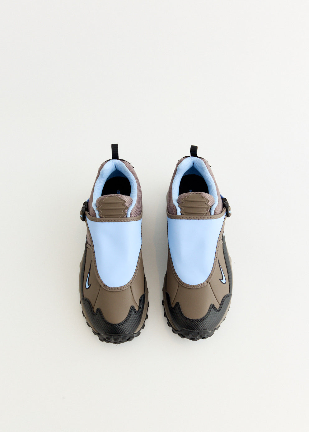 ACG Phassad 'Cave Stone Aluminium' Sneakers