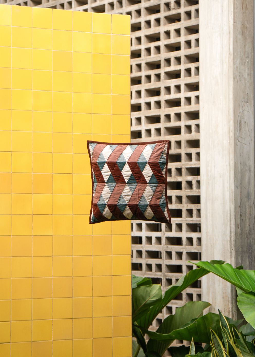 El Cortija Cushion