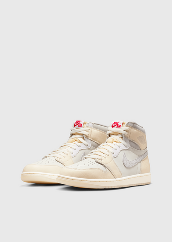 Air Jordan 1 Retro High OG 'Sail' Sneakers