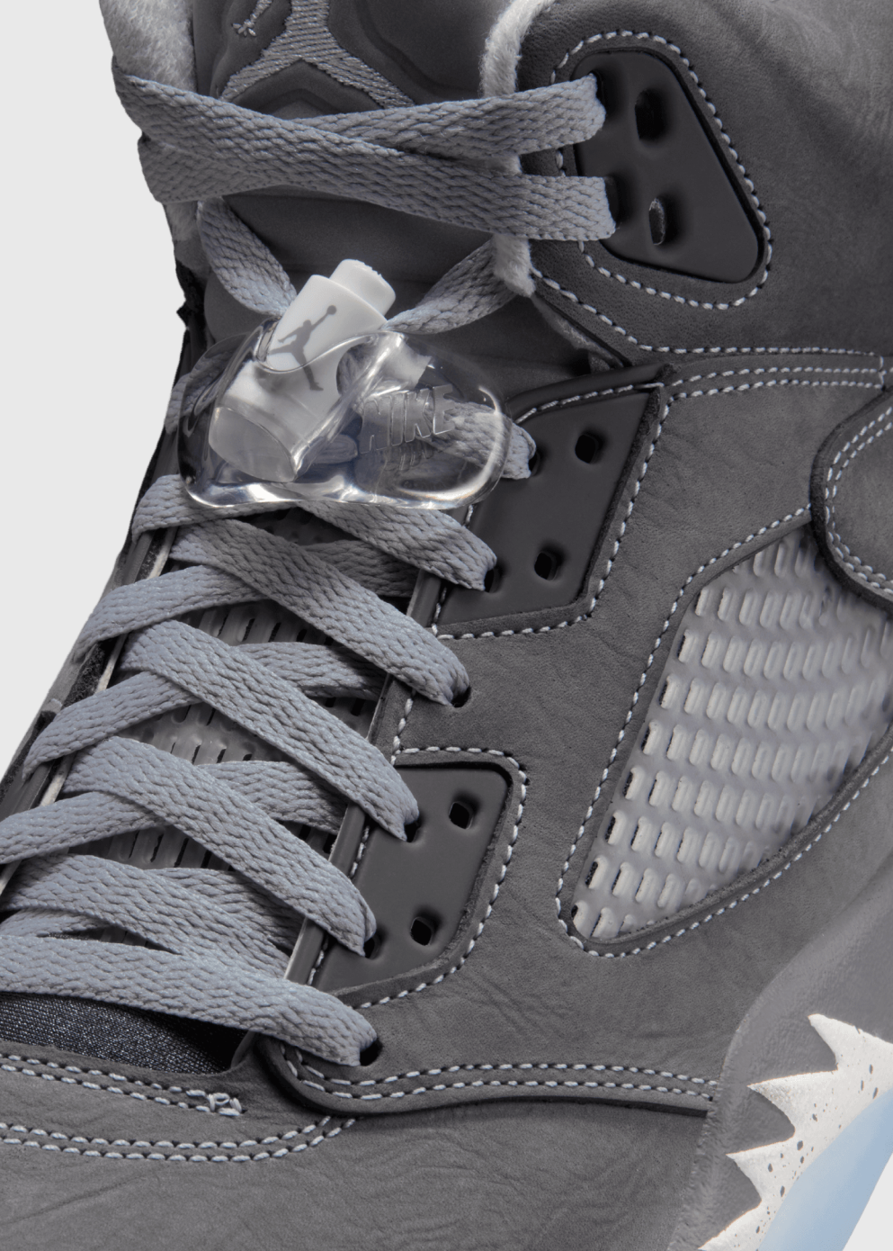 Air Jordan 5 Retro 'Wolf Grey' Sneakers