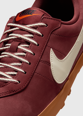 Astrograbber 'Dark Team Red' Sneakers