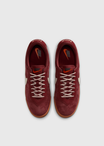 Astrograbber 'Dark Team Red' Sneakers