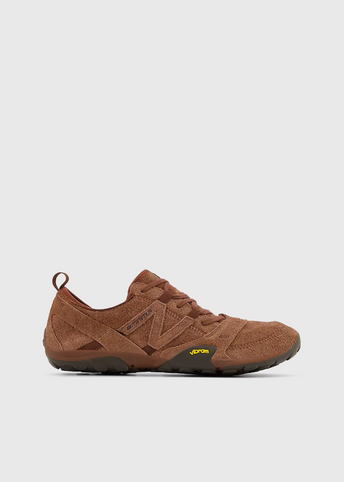 MT10 'Rich Oak' Sneakers