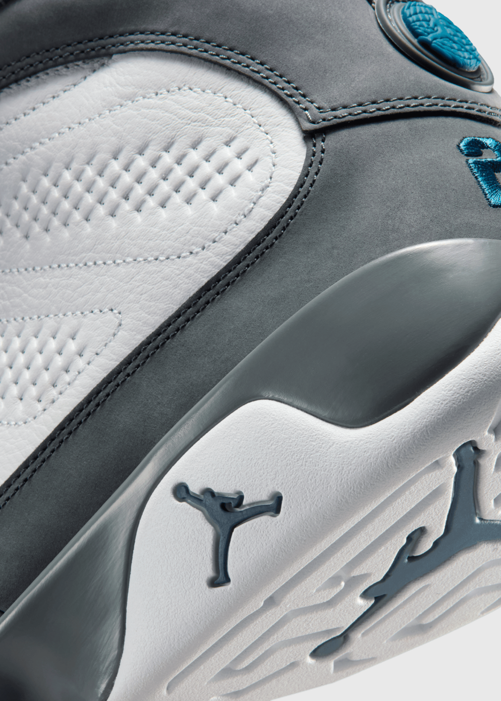 Air Jordan 9 Retro 'Flint Grey' Sneakers