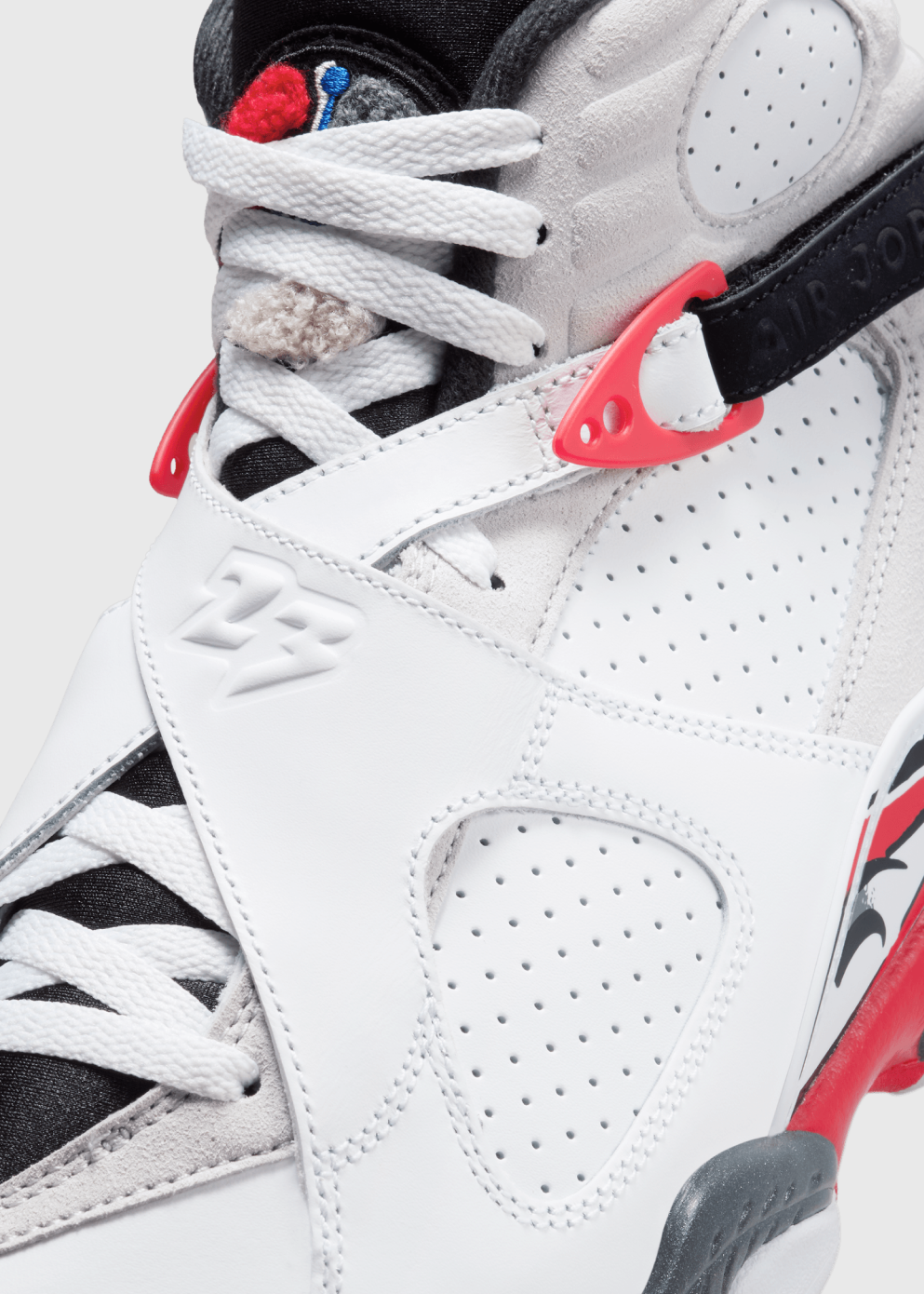 Air Jordan 8 Retro 'Bugs Bunny' Sneakers