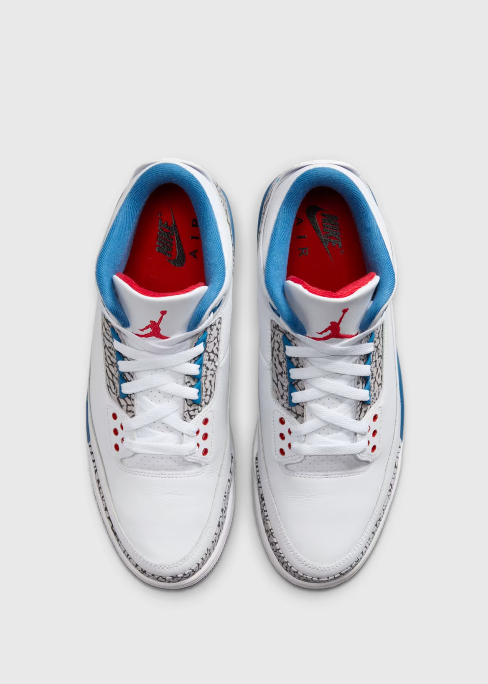Air Jordan 3 Retro OG 'True Blue' Sneakers