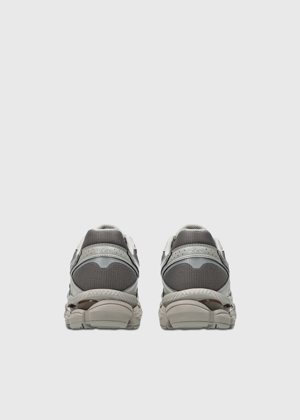 Gel-Cumulus 16 'Cocoa Powder' Sneakers